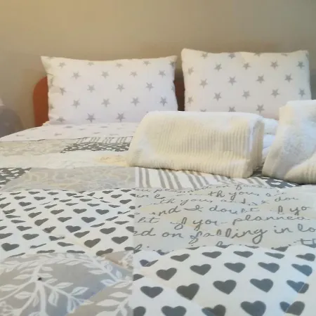 Holiday House Anfitrite Apartamento *